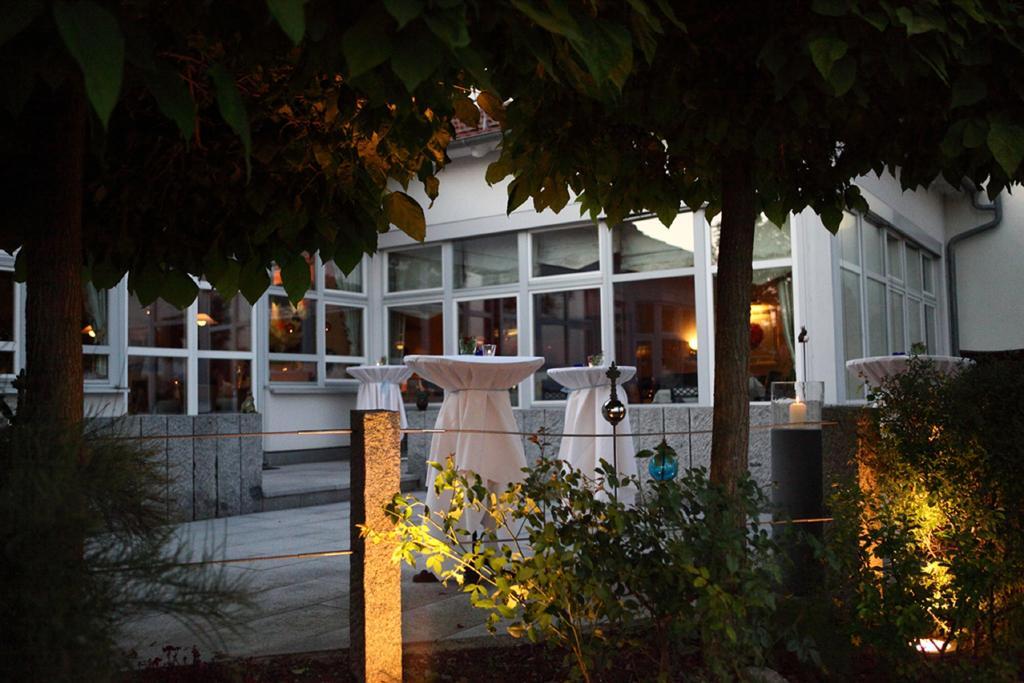 Hotel Landhaus Feckl Ehningen Bagian luar foto
