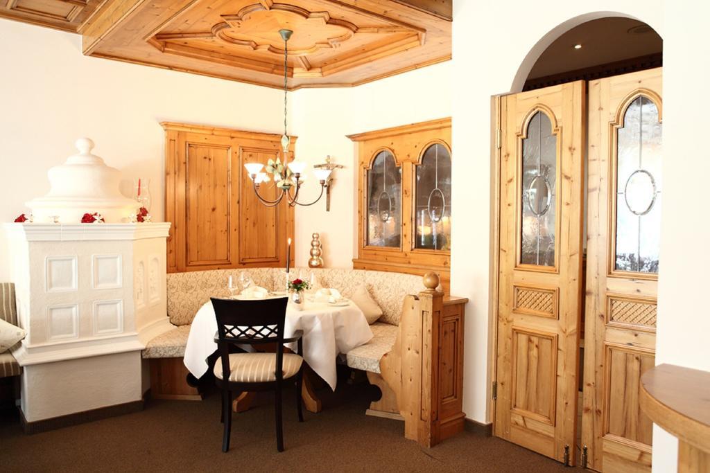 Hotel Landhaus Feckl Ehningen Bagian luar foto