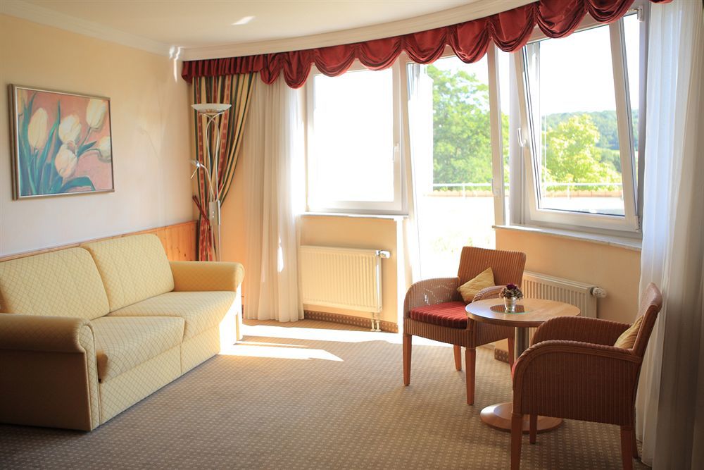 Hotel Landhaus Feckl Ehningen Bagian luar foto
