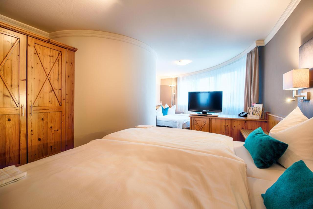 Hotel Landhaus Feckl Ehningen Bagian luar foto